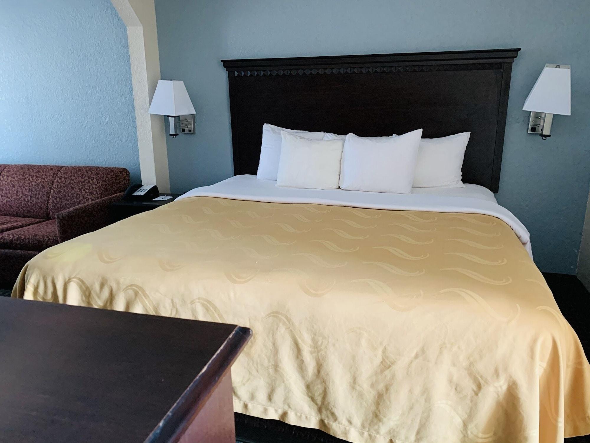 Quality & Miramar Hotel