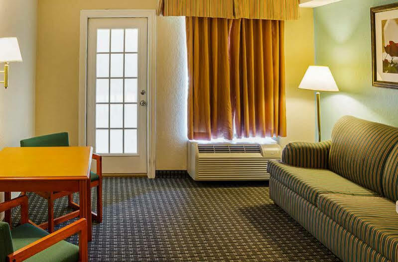 Hotel Quality & Miramar 2*